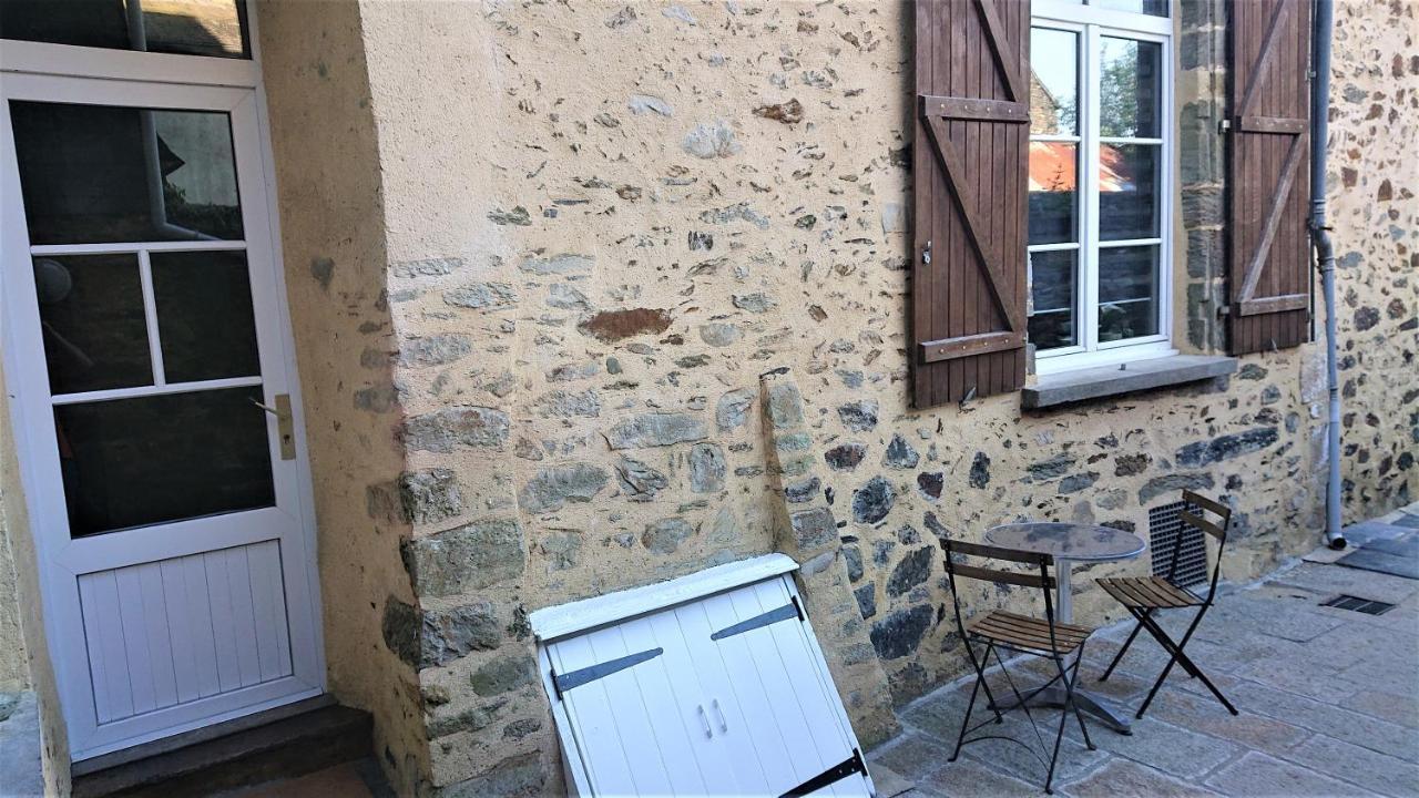 Appartement T2 "Le Cocooen" Rez-De-Jardin Au Calme Vitré Exterior foto